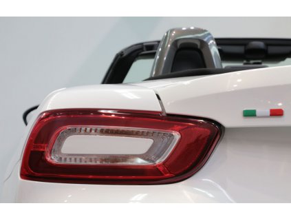 Abarth/Fiat 124 Spider Emblem Italian Flag