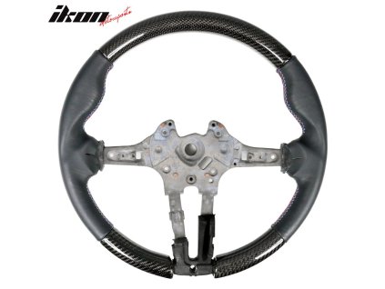 BMW 2015-2021 Volant uhlíkové vlákno Alcantara s červeným prošíváním