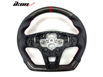 Ford Focus Escape 2020-2024 Volant uhlíkové vlákno s červeným kroužkem a perforovanou kůží černočervené prošívání perforovaná kůže