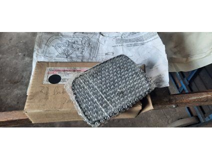 Mopar Left wing mirror glass 04778247