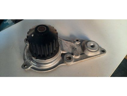 Mopar Pompe à eau 04621489