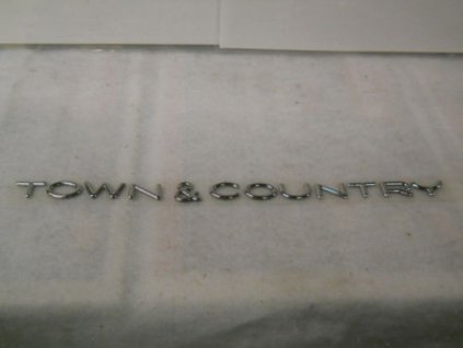 Napis TOWN & COUNTRY RG