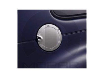 Trappe à carburant chrome PT