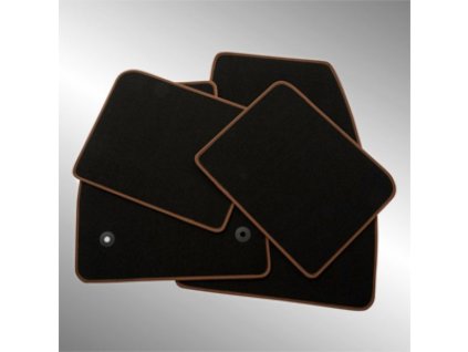 GMC Acadia Přední a zadní prémiové koberečky v černé barvě pro terénní modely