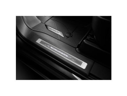 Chevrolet Suburban 12.gen Osvětlené prahové lišty předních a zadních dveří s nápisem Suburban