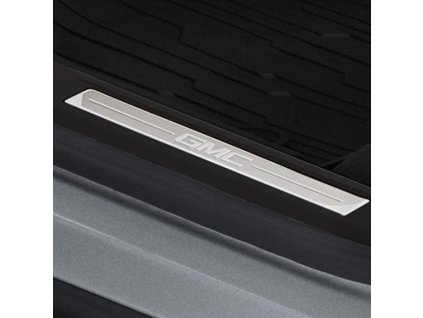 GMC Acadia Prahové lišty předních dveří z nerezové oceli s uhlově černým pozadím a logem GMC