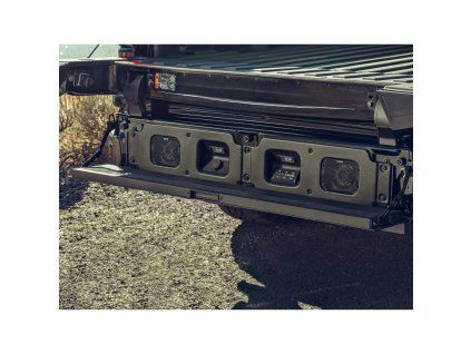 GMC Sierra 1500 5e gén. Éclairage de marchepied de hayon pour MultiPro™/Multi-Flex