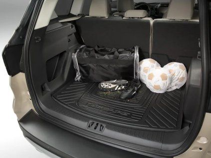 Ford Escape 3.gen Стелка за багажник