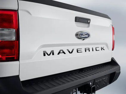 Ford Maverick Lettrage de hayon Noir Platine