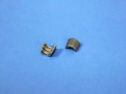 Mopar Szeleprugó-rögzítő zár 04663722