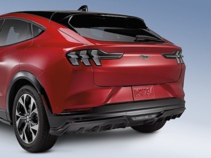 Ford Mustang Mach-E Sada difuzoru zadního nárazníku Air Design® v leskle černé barvě pro modely SEL a Titanium