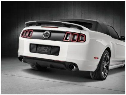 Ford Mustang 5.gen Boss/Cal Special cubierta inferior trasera