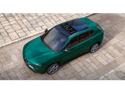Alfa Romeo Tonale Barras de techo plateadas