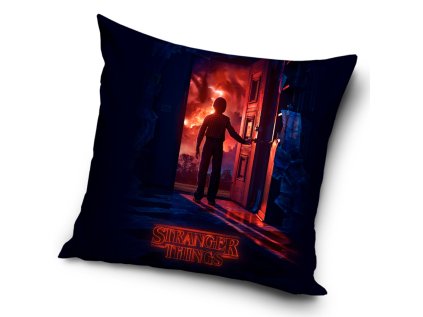 37200 dekoracni polstarek stranger things storm
