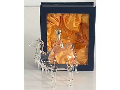 Skleněná ručně foukaná láhev velbloud, 350 ml