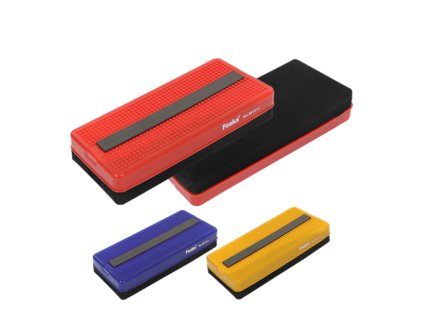 magneticka sterka na bilou tabuli foska