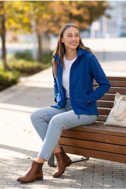 damska softshellova bunda kralovska modra by utopy