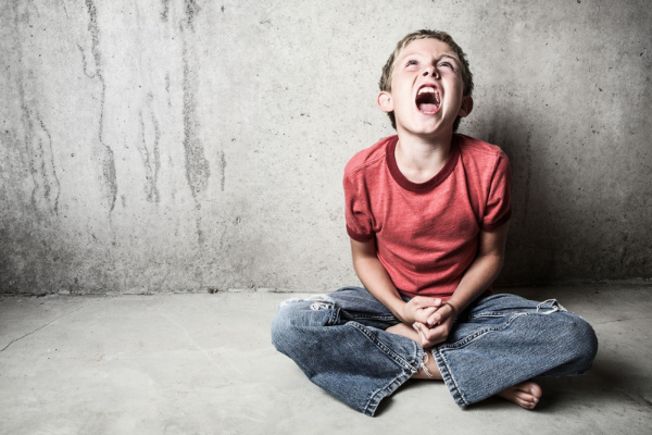 Hněvá se a je agresivní? S těmito hrami náročné období lépe překlenete