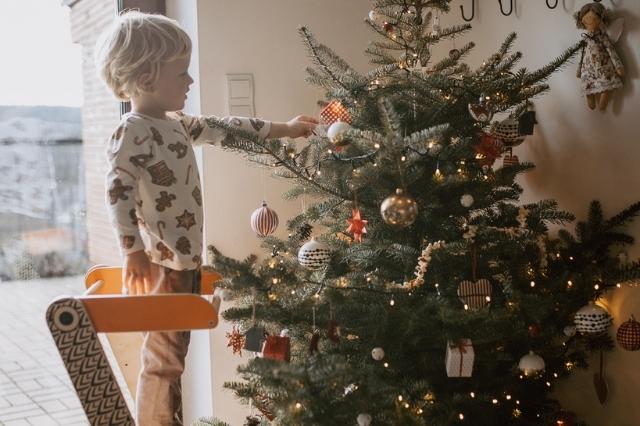 Kdy by se děti měly dozvědět pravdu o Ježíškovi?