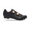 GIRO Gritter Black/Gold 42 (Velikost 42)