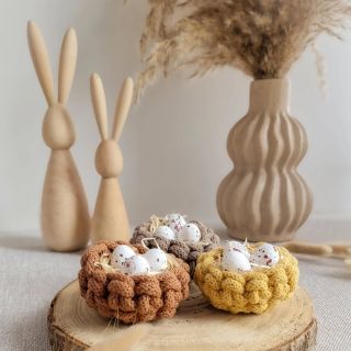 Na výběr jsou 3 velikosti 🪹 •velké průměr dna 20 cm •malé průměr dna 15 cm •mini #velikonoce #dekoracedobytu #homedecor...