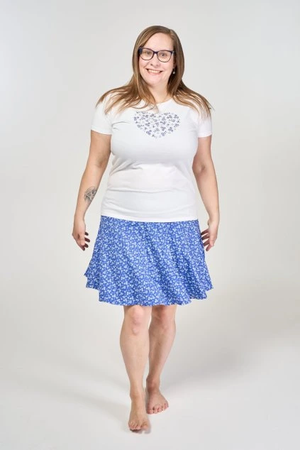 modrá sukně se vzorem modrotisku