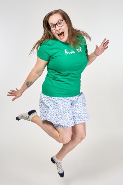 dámské zelené tričko bude řiť