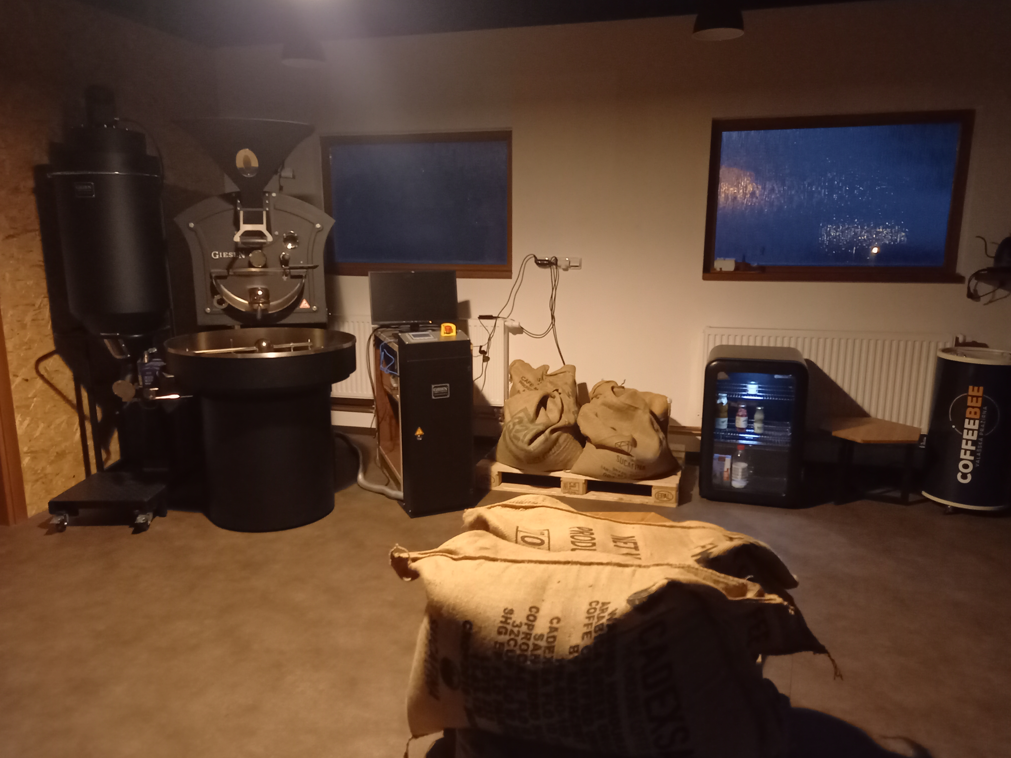 Podívejte se na fotky pražírny v průběhu celého roku