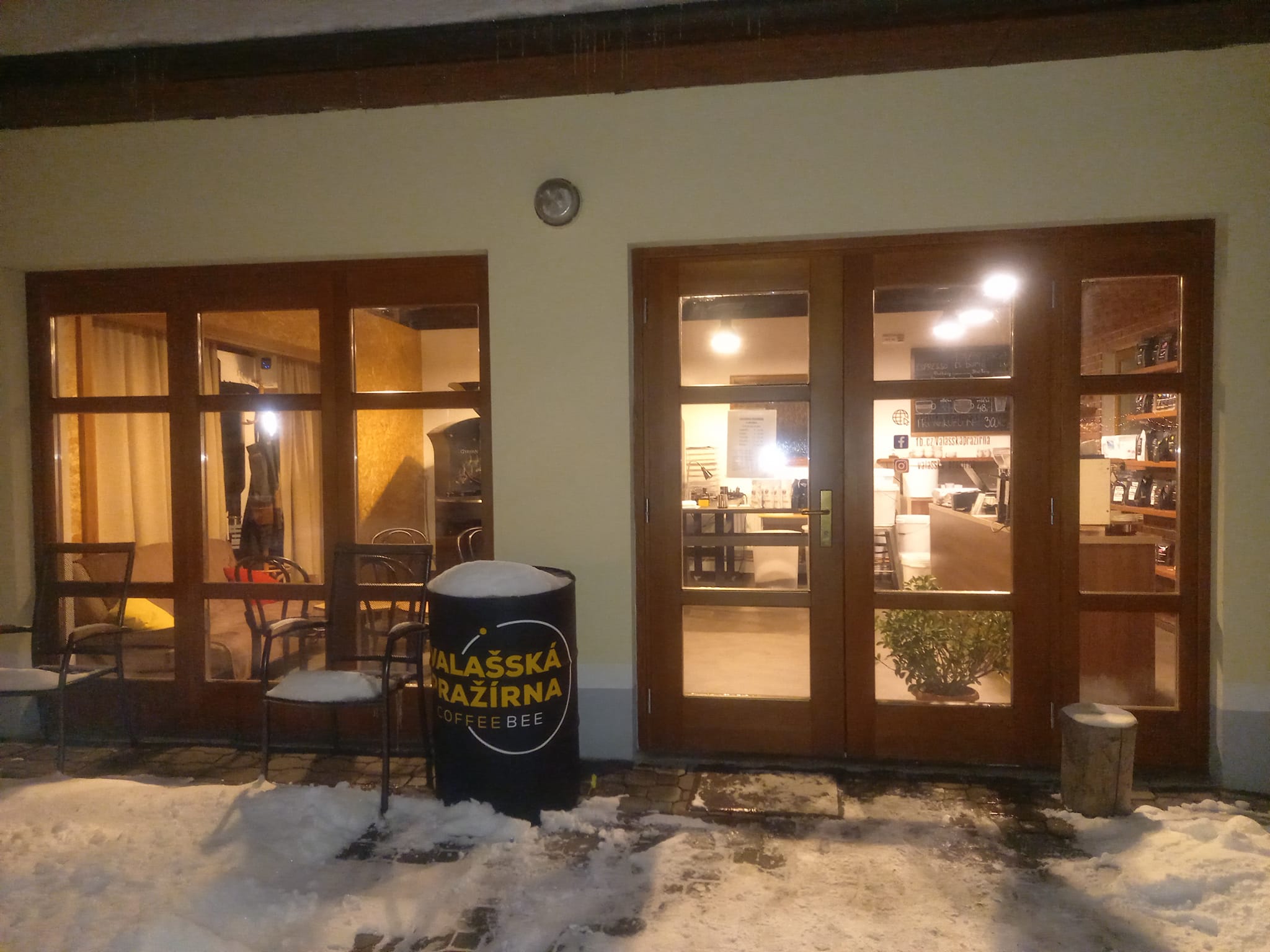 Prodloužená otevírací doba před Vánocemi