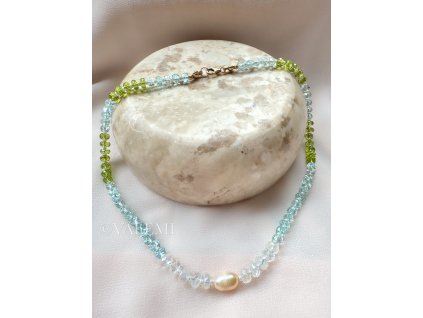 The Lunaria - náhrdelník s peridotem, akvamarínem a duhovým měsíčním kámenem