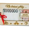 Dřevěná dárková karta „První milion“ pro novomanžele