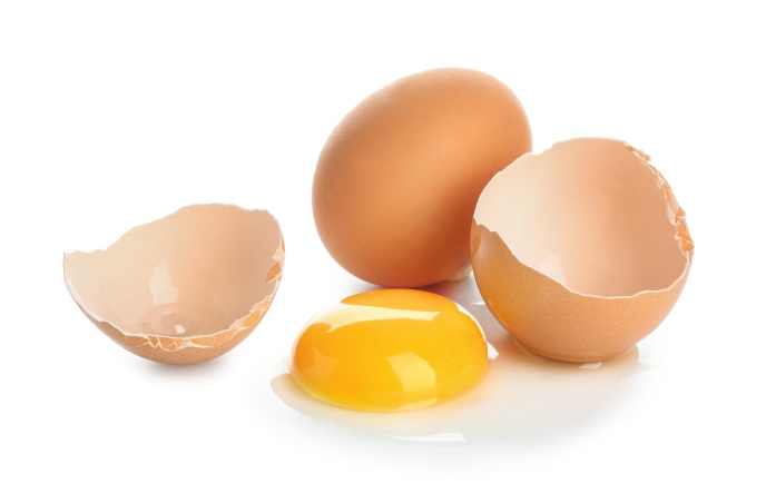 Sušené vaječné bílky - jejich přínos, použití a receptík navíc.