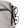 packtasche hell detail brille