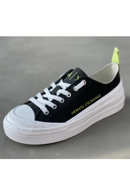 XDX040 XV366 00002 Armani Exchance tenisky černé