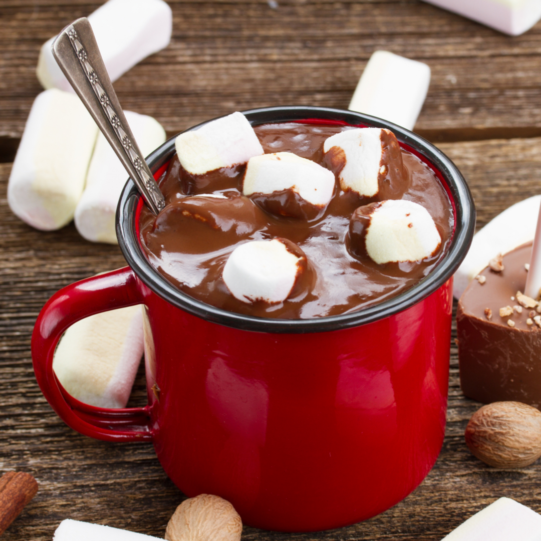 Domácí horké kakao s vanilkou a marshmallow