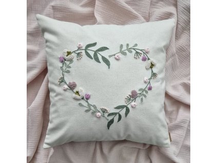 POVLAK NA POLŠTÁŘ  KVĚTINKOVÉ SRDCE
