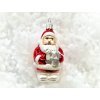 Vánoční ozdoba Santa s balíčkem