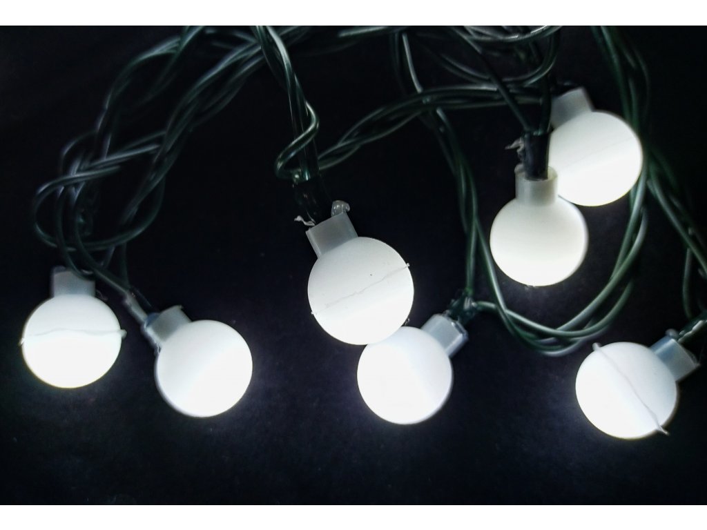 Vnitřní LED vánoční řetěz s kuličkami