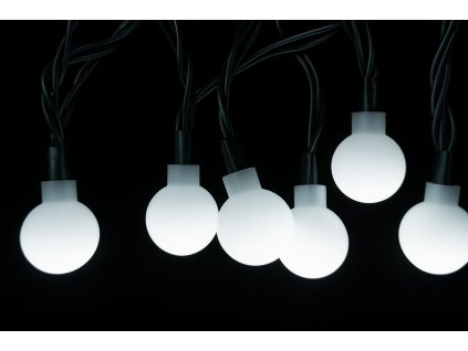 Vnitřní LED vánoční řetěz s kuličkami - studená bílá, 5m, 40 LED