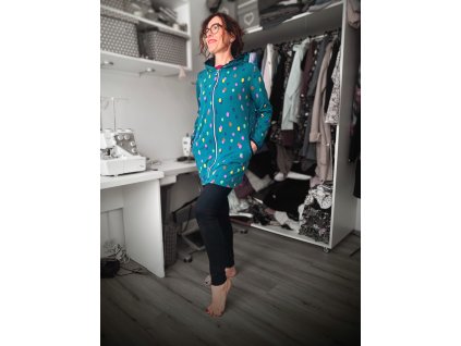 Mikina s barevnými puntíky