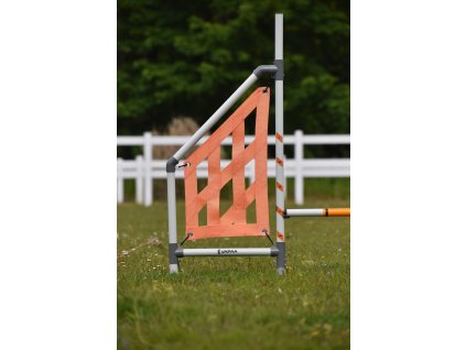 Háček Vapaa na šedou skočku