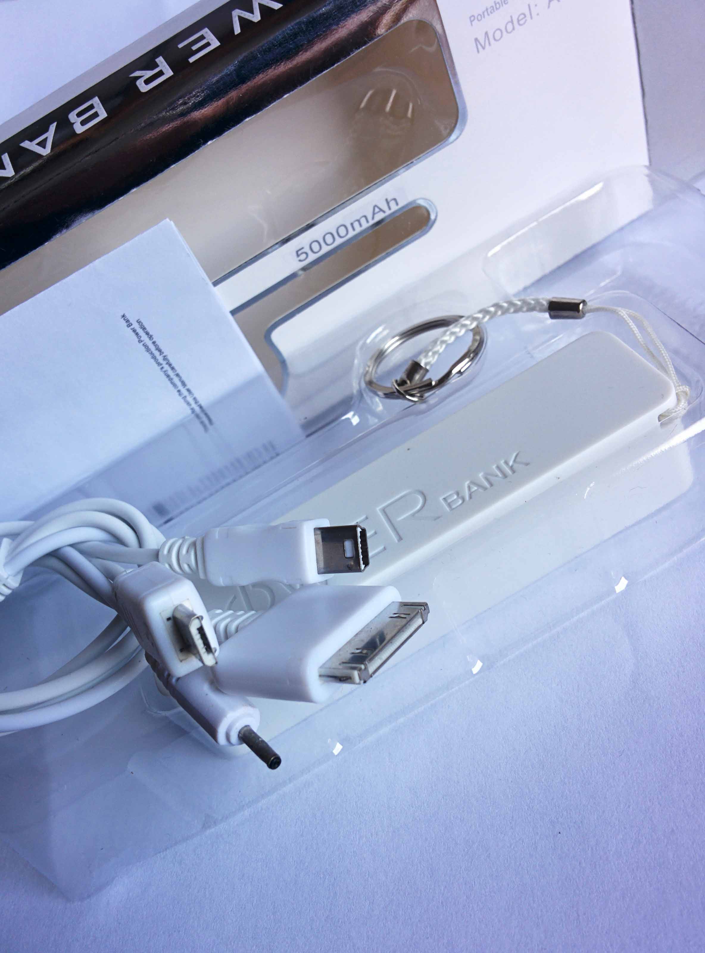 obsah balenia trust pover bank 5000mAh obsah balenia trust pover bank 5000mAh