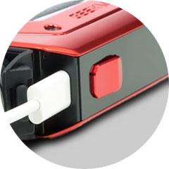 USB-C port s rychlým nabíjením 5V/2A na elektronickém gripu GeekVape Aegis Solo 3