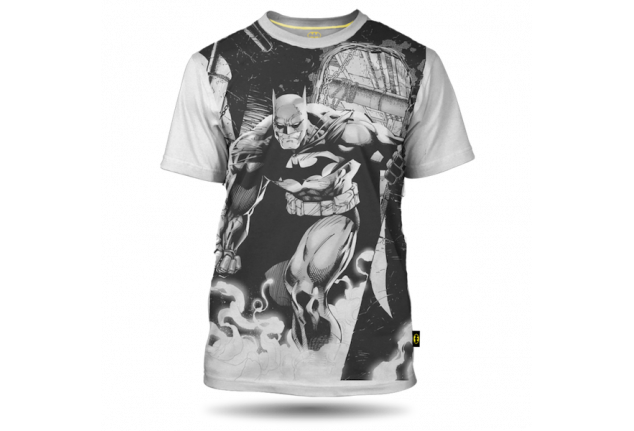 Batman - Póló - Hush v2 Kapható méretek:: L