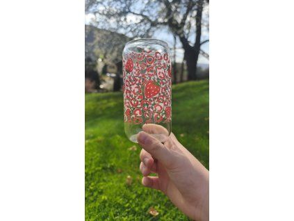 Sklenička-Cheetah strawberries