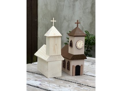 dřevěný kostel k dotvoření (v24 x š8 x h14 cm) – dřevěná dekorace