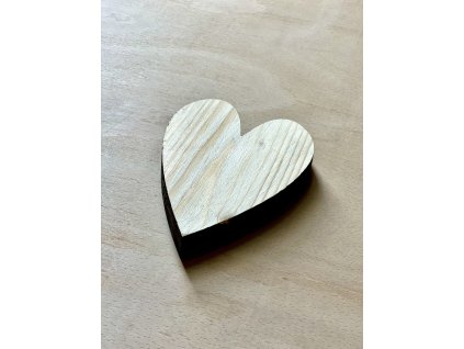 4912 drevene srdce z masivu