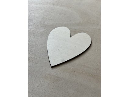 Dřevěné srdce z překližky 17,5 cm