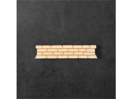 dřevěný výřez – cihlová zídka – dřevěná dekorace