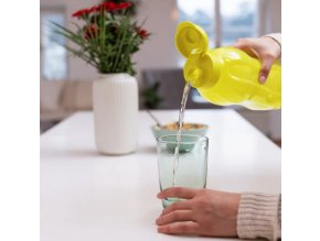 tupperware eko plus vodenka ii 750ml zluta pozadi